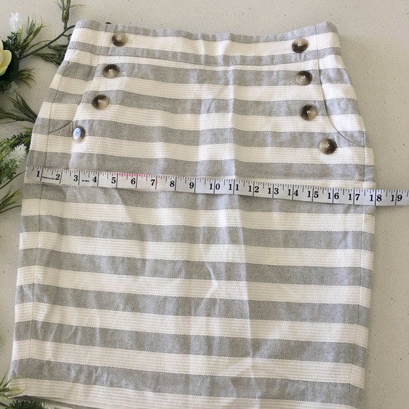 Stripe career captain pocket button suit skirt size 6P - Picture 2 of 5